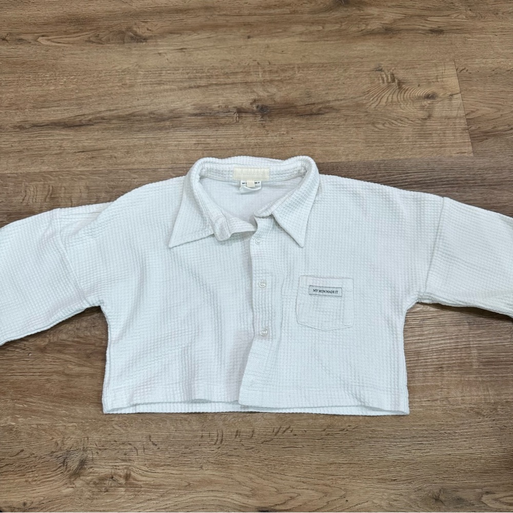 Cropped Waffle Button-Up Top in White